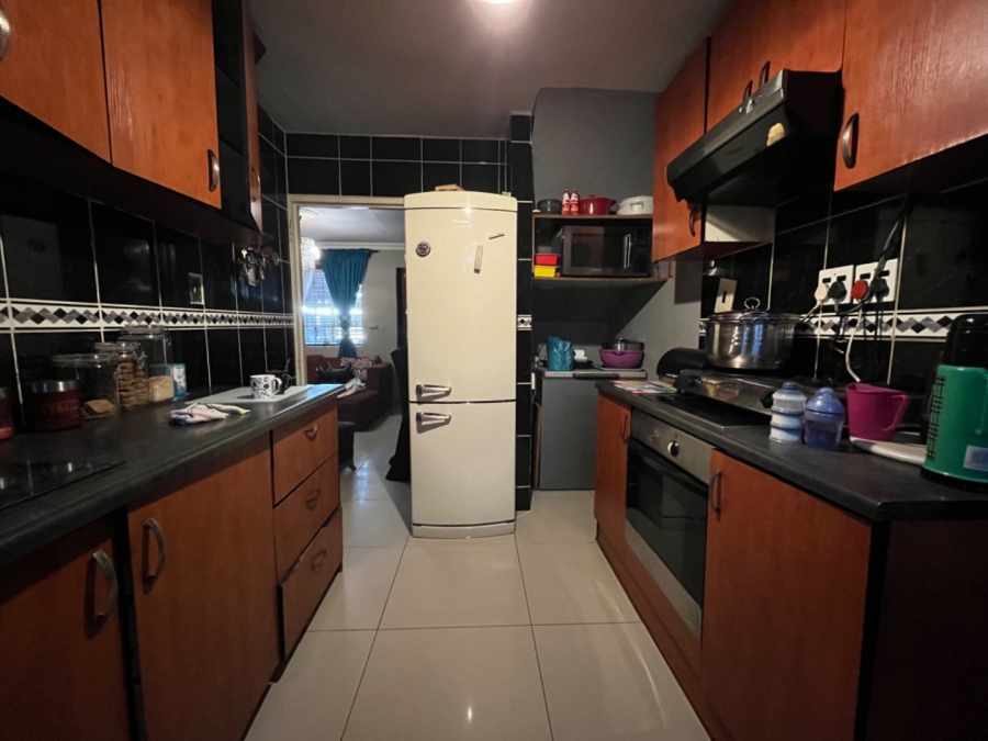  Bedroom Property for Sale in Woodlands Western Cape